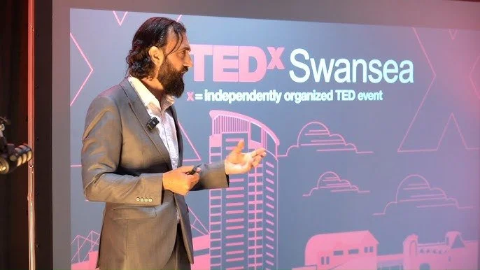 Barry-hayes-tedx-speaker-Swansea.jpg