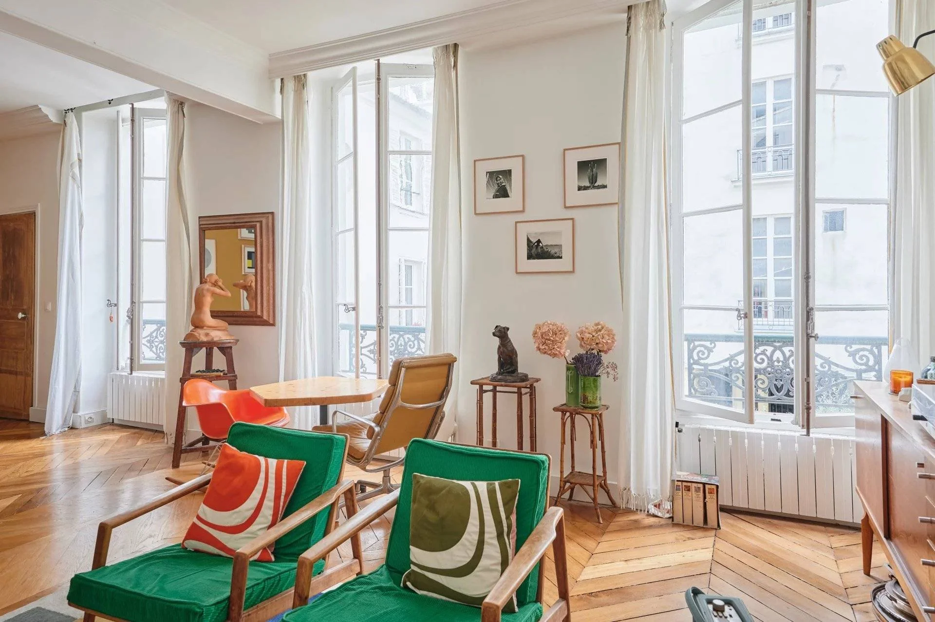 Aménagement d'un appartement rue de Verneuil, Paris 7ème / 2021