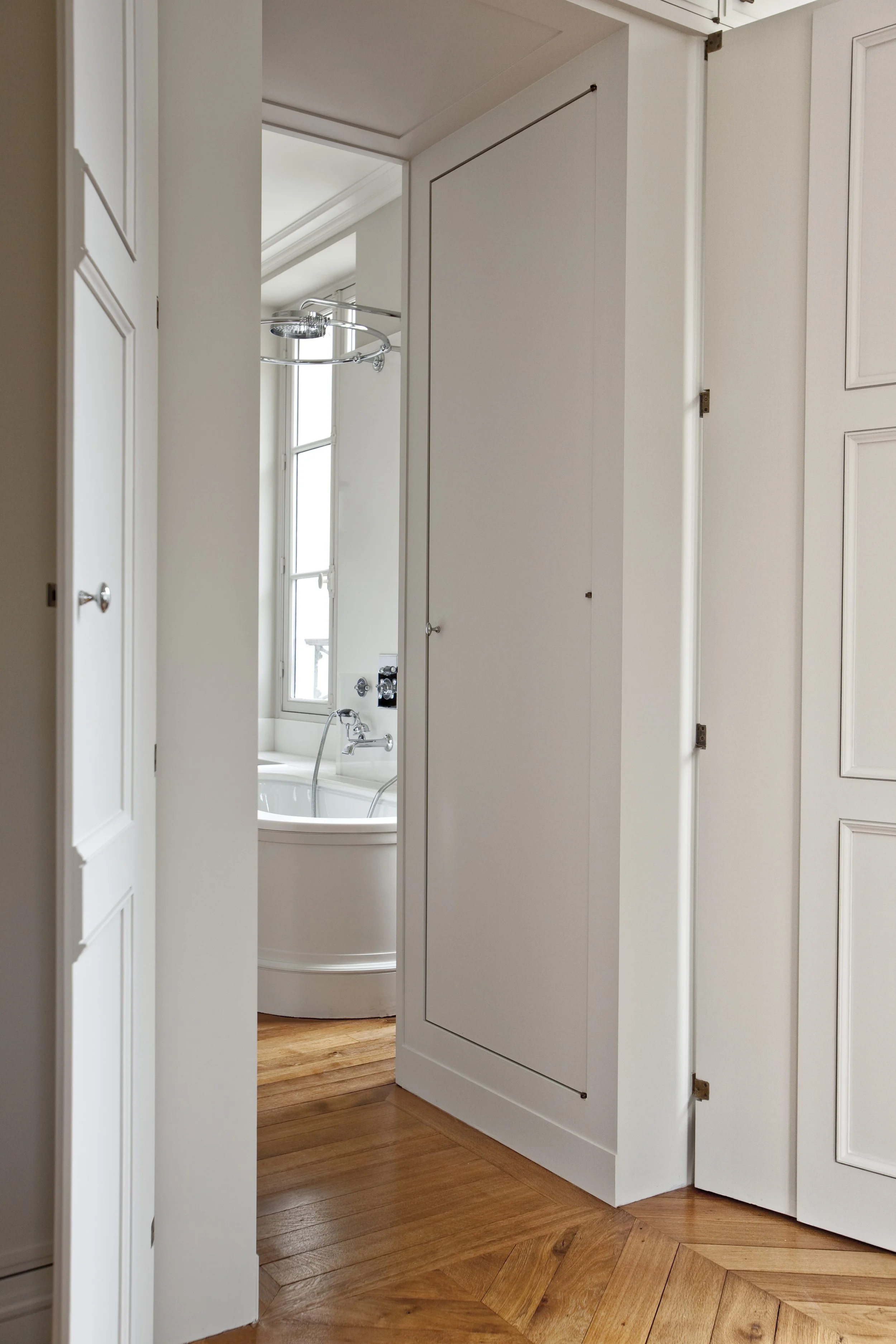Assistante de projets pour SOTER REALISATIONS:
Appartement privé, 120 m2, rue Saint Simon , Paris 7 ème / 2009
