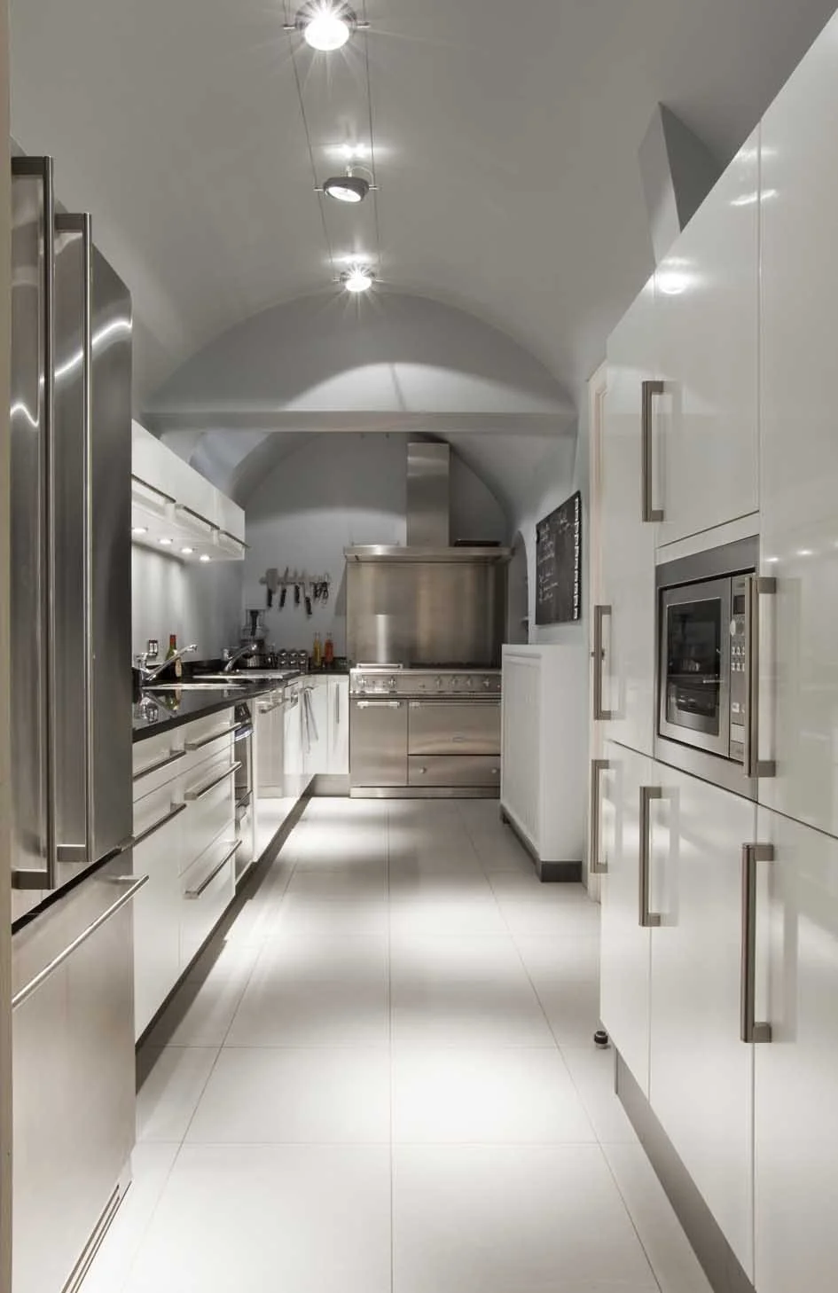 Assistante de projets pour SOTER REALISATIONS: Maison privée, 200 m2, rue des Bauches, Paris 16 ème / 2007