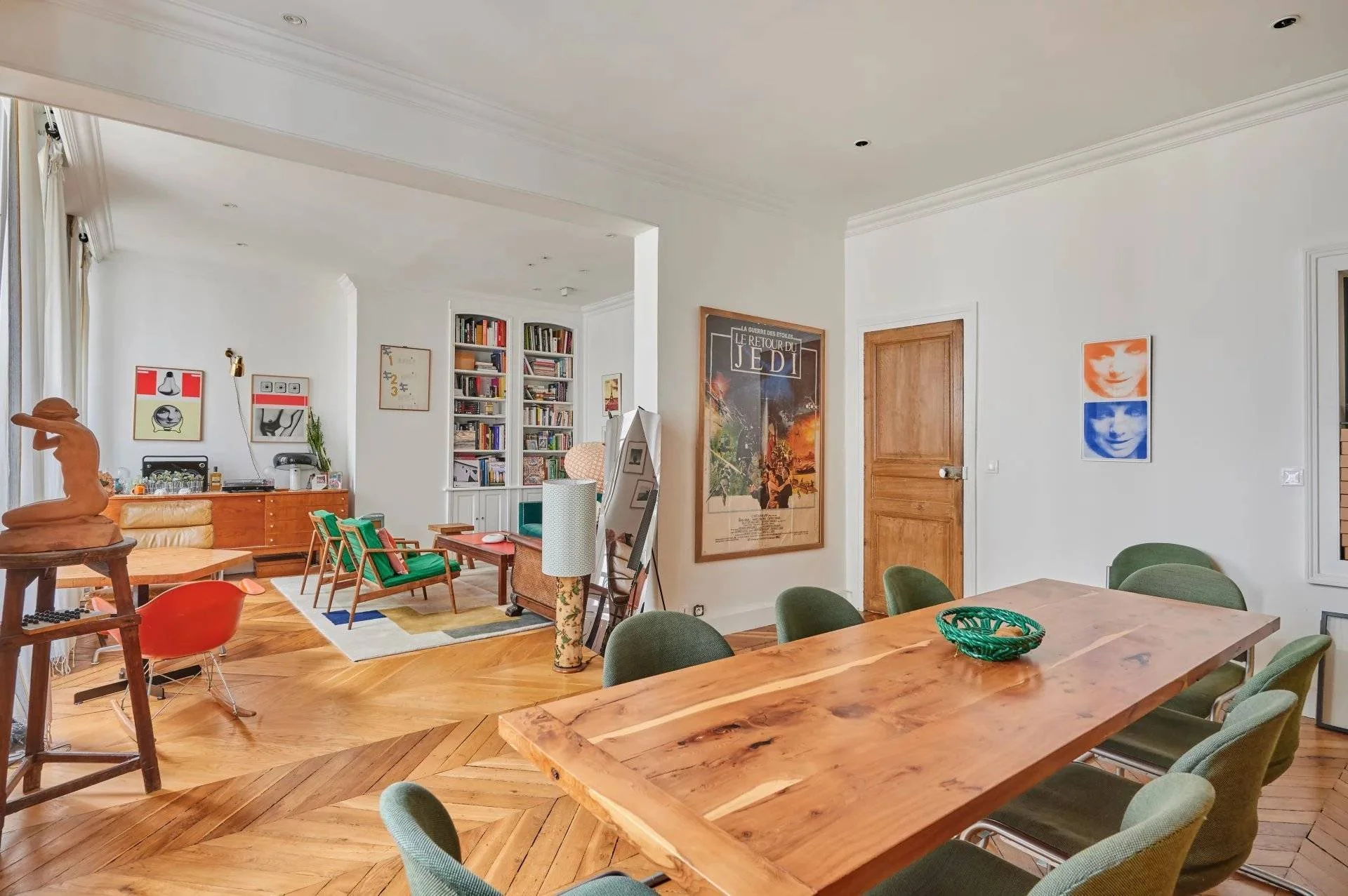 Aménagement d'un appartement rue de Verneuil, Paris 7ème / 2021