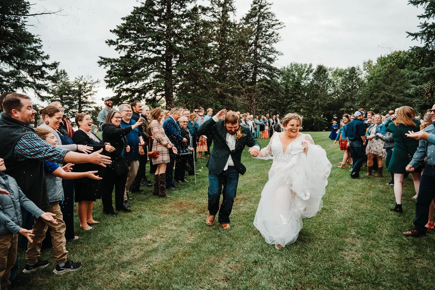 Ethan Wiese Photography, Sioux Falls Photographer, Wedding Photographer