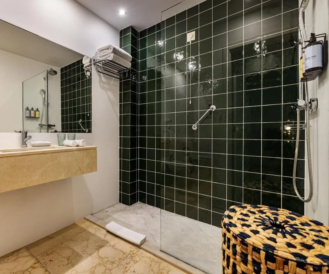 the-magnolia-hotel-suite-wc.jpg