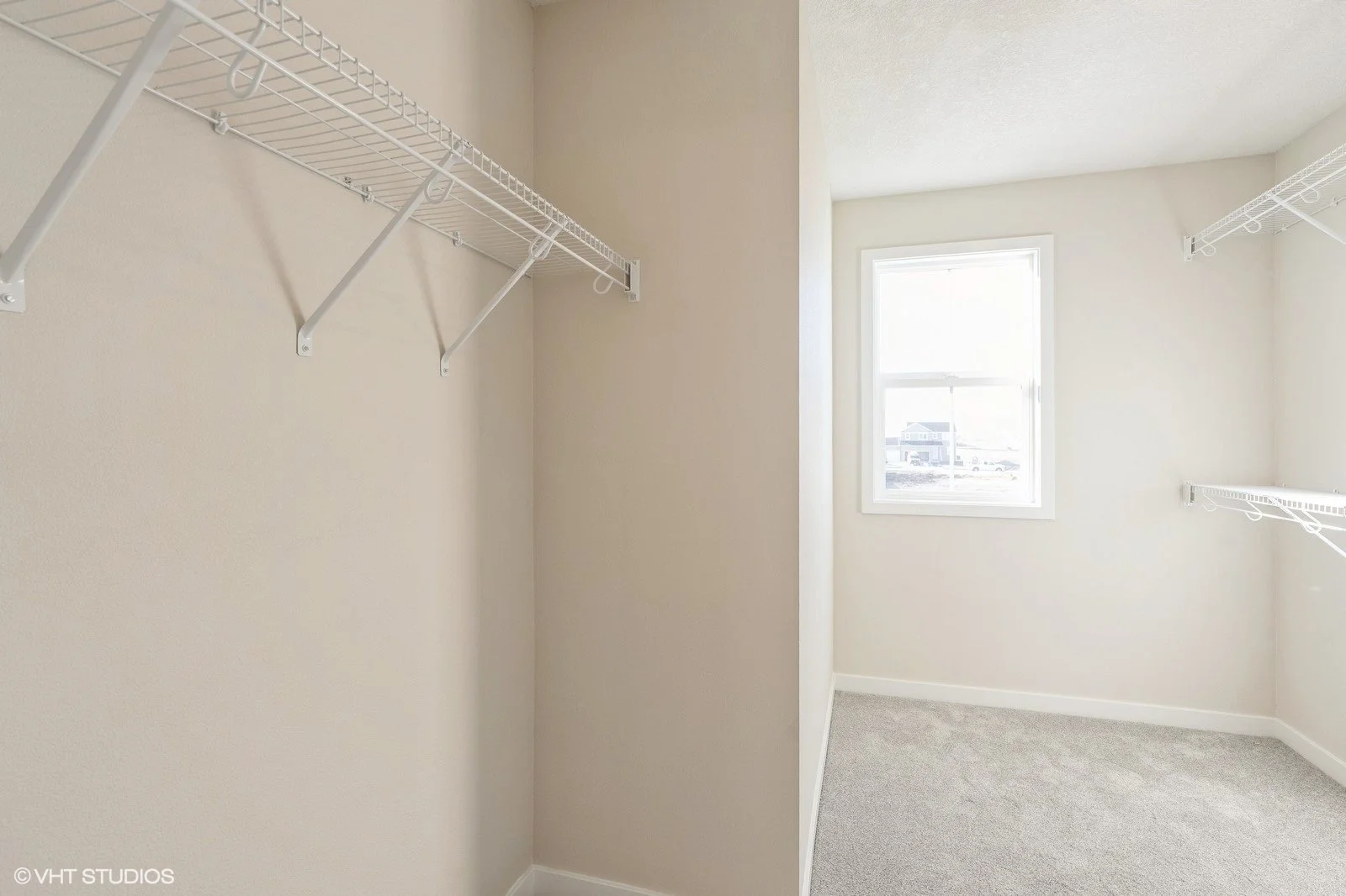 14_1385LocustSt_2014_Large.jpg