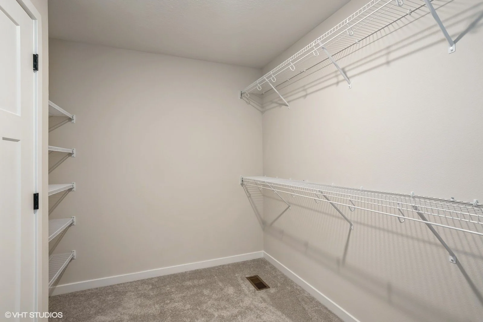 15_1420LocustSt_2015_Large.jpg