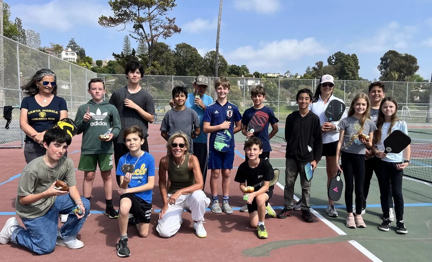 Season ending tournament with the kids from the Paul Revere Junior High pickleball program. Thank you kids and coaches. It was a blast. 0-0-2😎#houseofpickleball