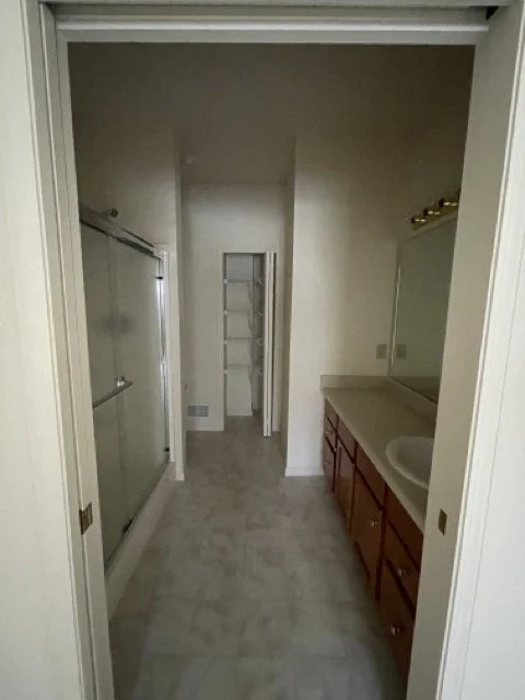 Main-bath-before1231 .jpeg