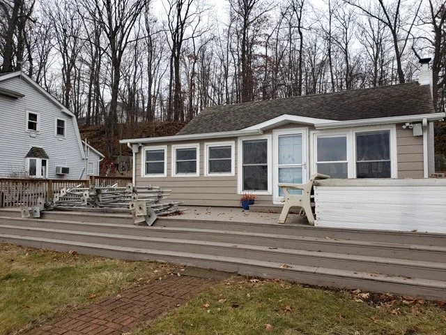 lake-house-update-before_113900 .jpeg