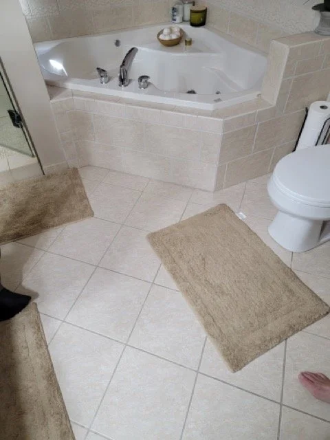 Walk-in-bath_125412 .jpeg