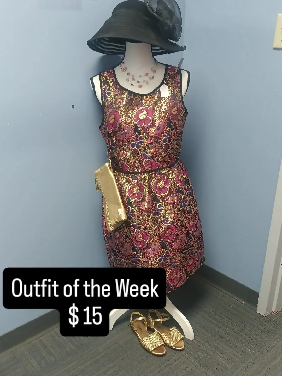 #ywcaisonamission 
#ywcacareerandfashionboutique 
#nonprofitsofinstagram
#outfitoftheweek 
Beautiful shimmer dress by Xhilaration size L $5
3 strand beaded necklace $3 😍
Dress hat $3
Gold wristlet $2
Gold sandals size 6 $2
This whole look would be p