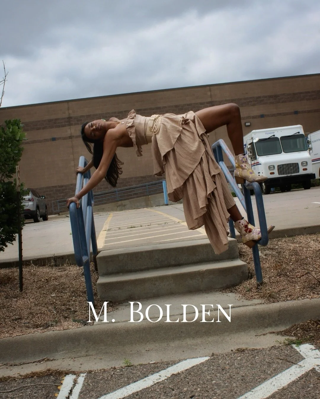 New Arrivals are Live + The Archive is still open (limited, rotating, first-come-first-serve). 

Shop now online (link in bio) or come see us in-store this week. 

www.mboldenboutique.com

Model | @yashii.u