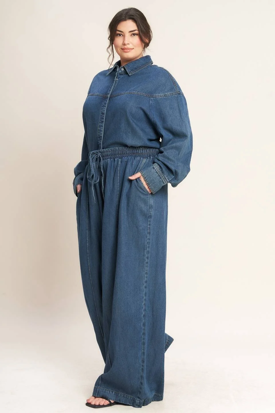 the-aria-denim-wide-leg-pant 4.jpg