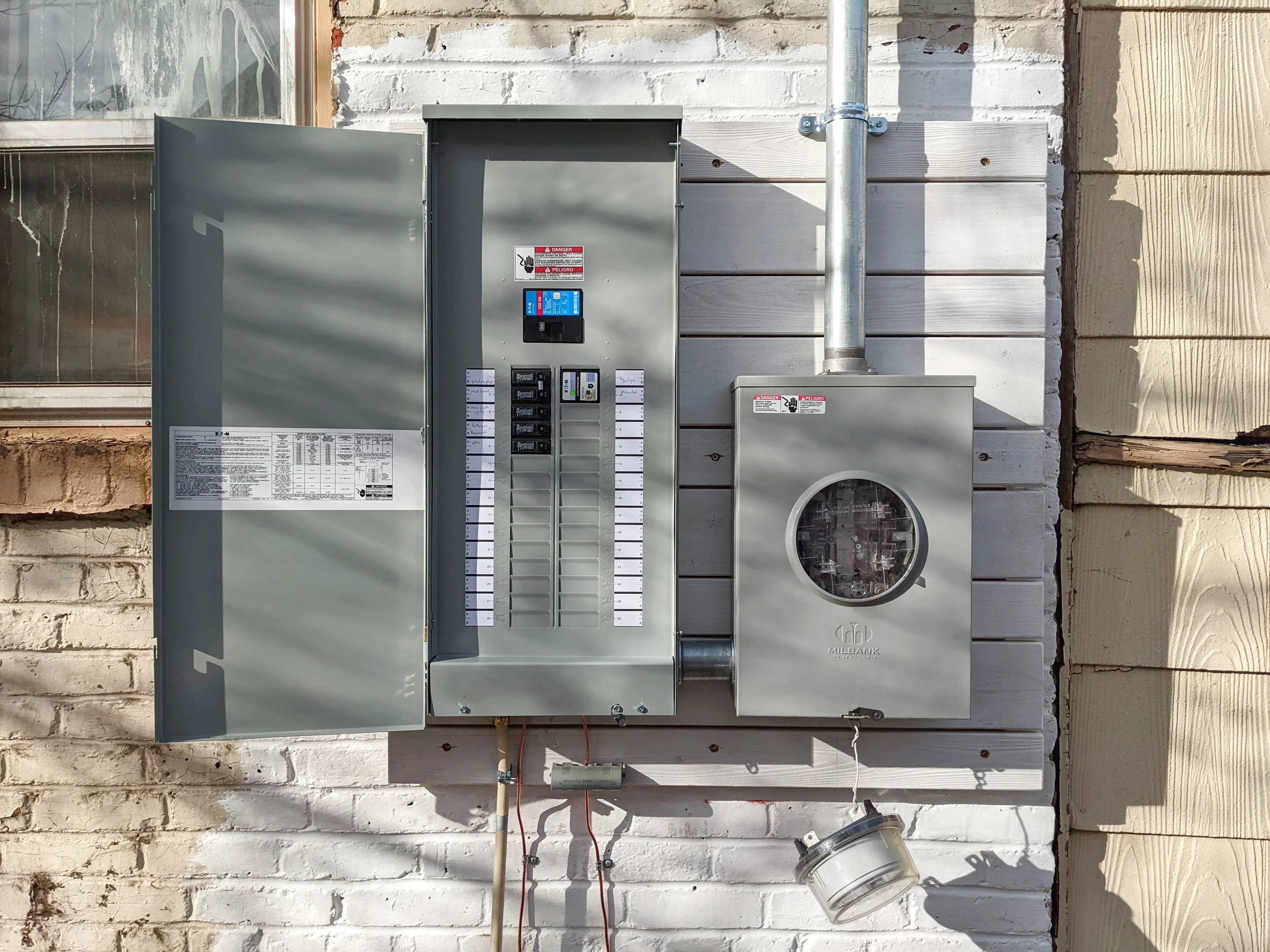 New electrical service and panel. Solar ready.