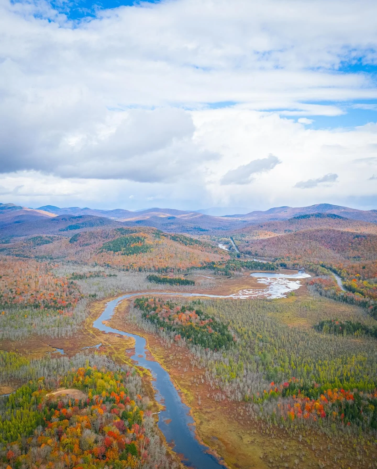 Autumn&rsquo;s brush has painted Lake Pleasant, NY in shades of gold and crimson. 🍁🍂 #lakepleasant #adirondacks #fallfoliage