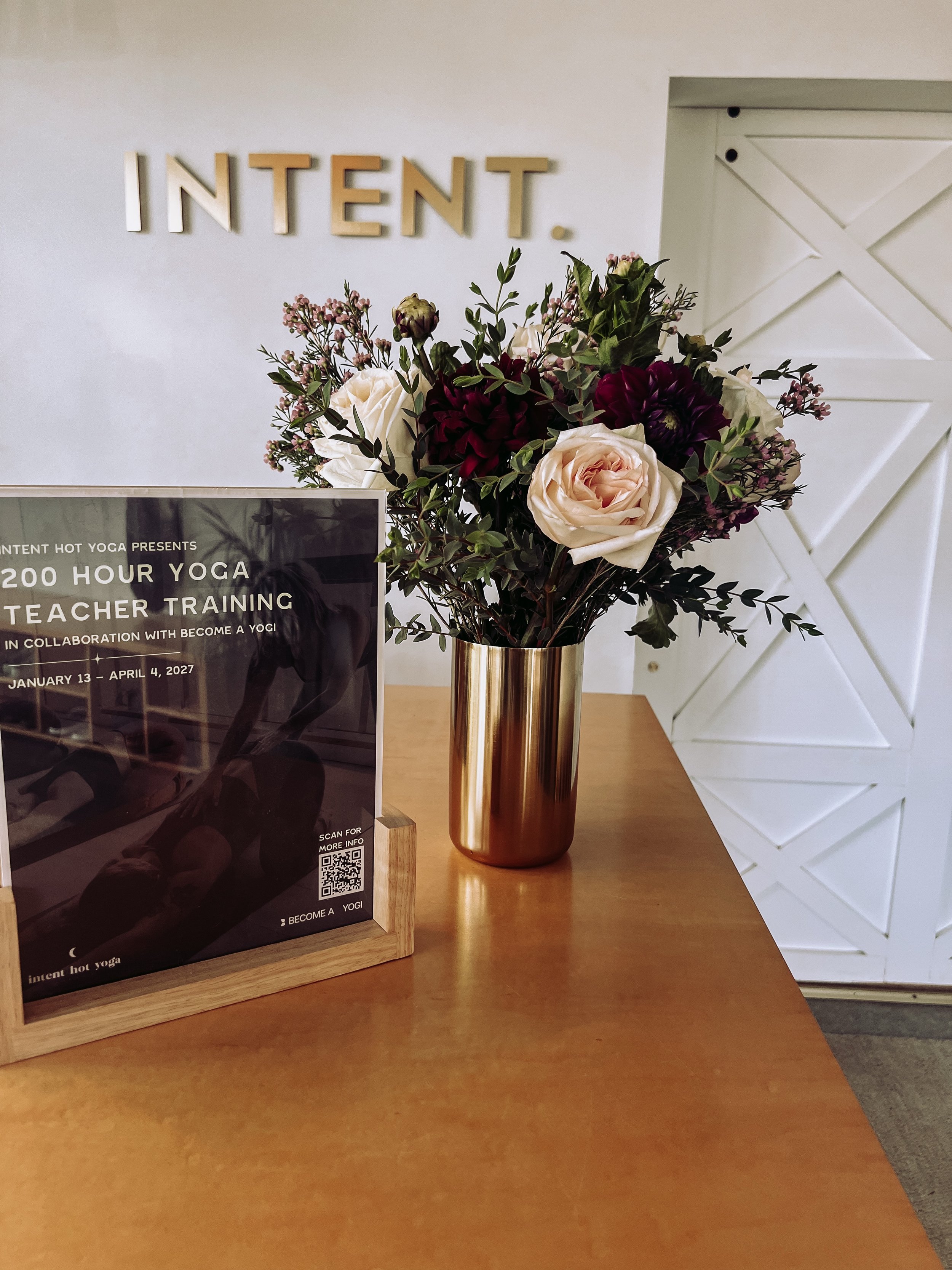 Yes, we love a studio flower refresh day... Flowers invite us to pause &amp; enjoy the present moment. To slow down our breath to take it all in. Experience the senses. 

They also remind us to let go, without attachment, of what's already bloomed so