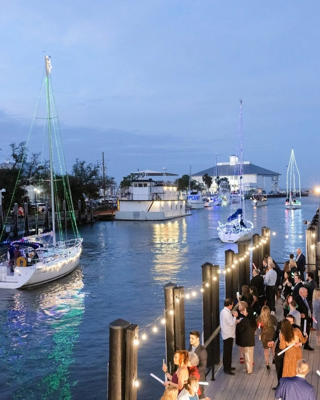 Nights by the water come alive with celebrations and sparkling views! So much joy unfolding on our waterfront. β¨