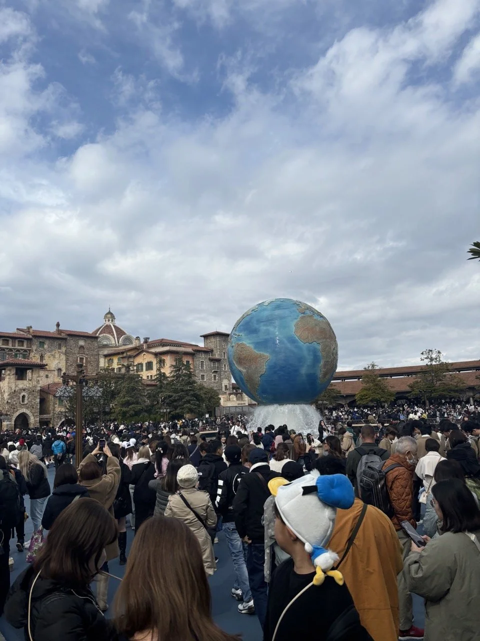 Japan Tokyo DisneySea Entry.jpeg