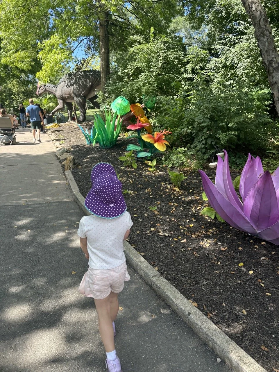 Kansas City Zoo Lights Walkway Kids.jpeg