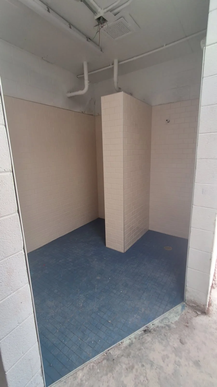 mens shower tile.jpg