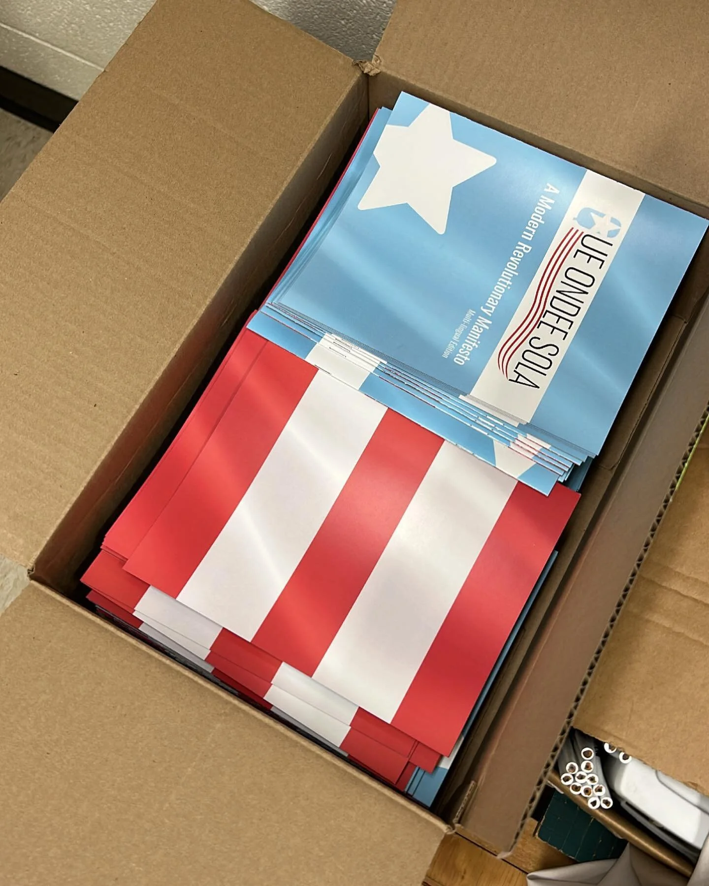 The Manifestos are in!!! We at Que Ondee Sola have been working hard to make something that shows our redefined values and our outreach to our original Puertorrique&ntilde;o roots. Pick up a copy! 
-
-
#puertorico #latinos #latinx #latine #media