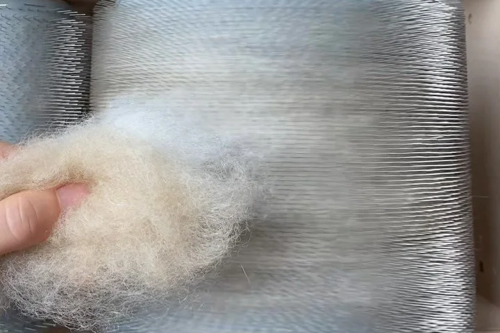 Cotton candy colours.🍬🌸

#wool #woolart #felt #colours
