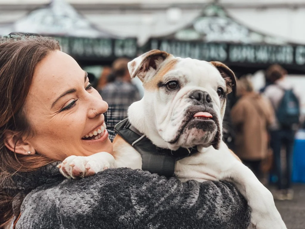 Testimonial: Woman who designed a year of her life and got clear on goals using the Play Big Playbook online course smiles at the camera