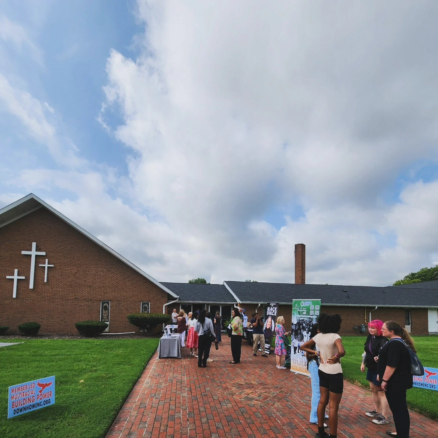 Black-church-2.jpg
