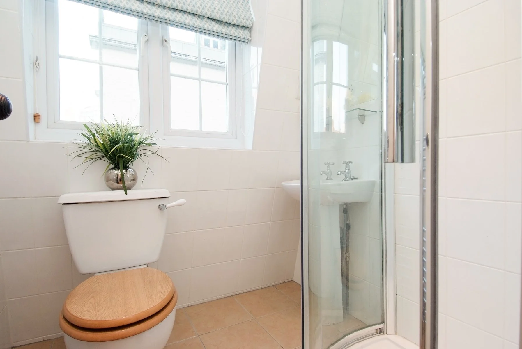 Saint George's Square Mews 81-010-10.jpg