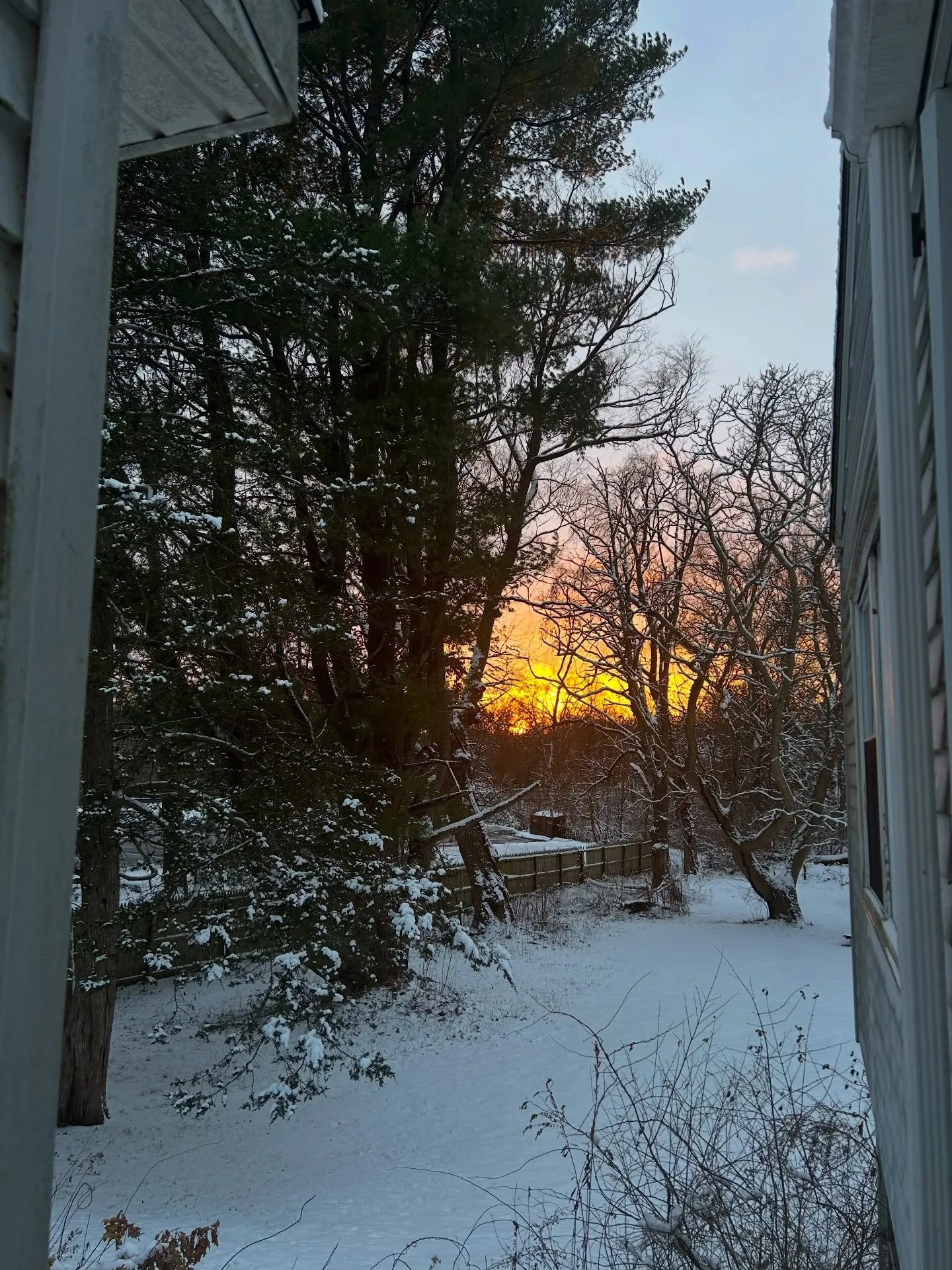 December sunsets are underrated 🤩