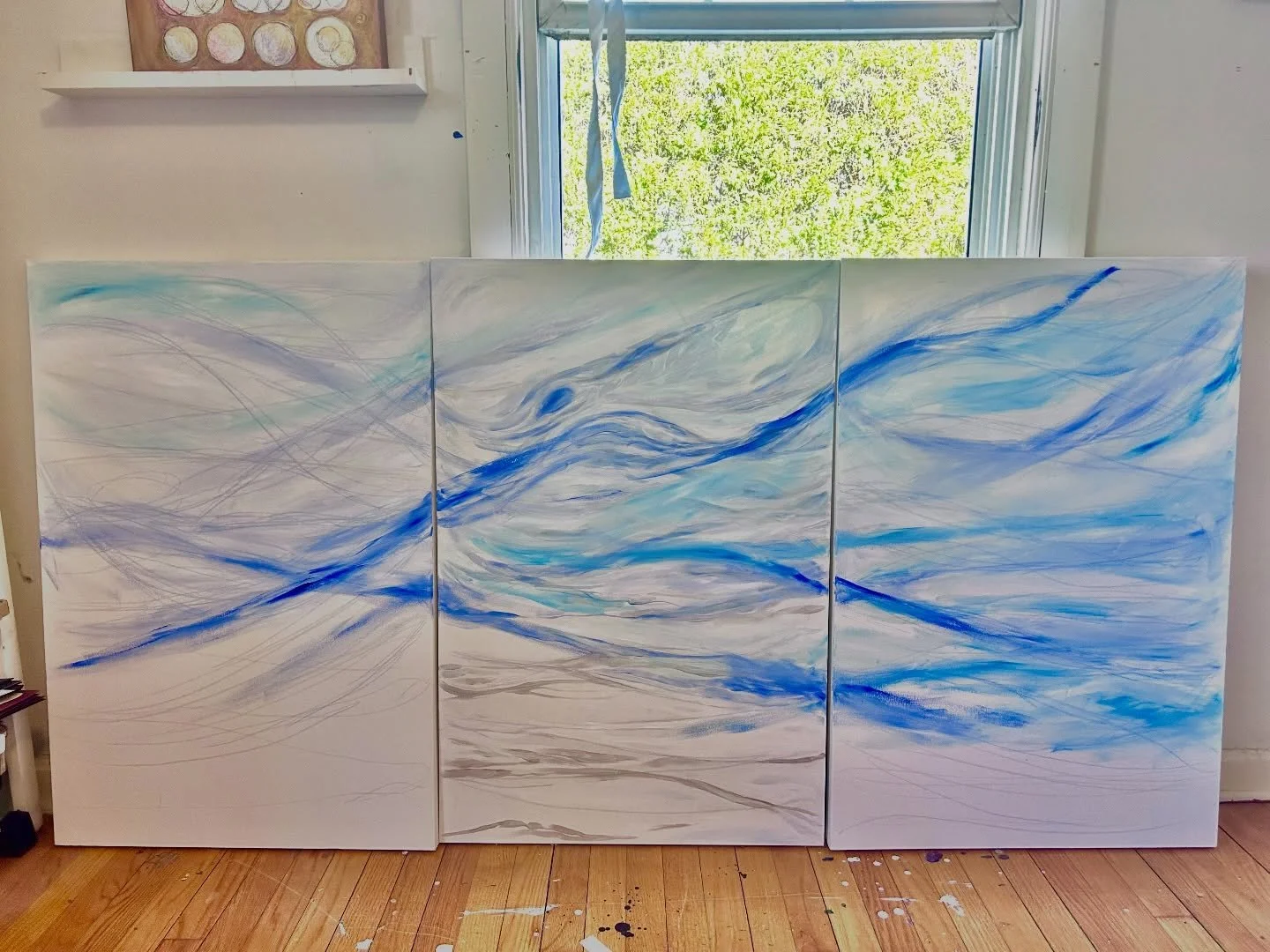 Big triptych, continued!  Untitled, in process. 

Three panels 2&rsquo;x3&rsquo; each. An abstract view of tide pool currents. 

#ctartist #mixedmedia #triptych #current
#gowiththeflow