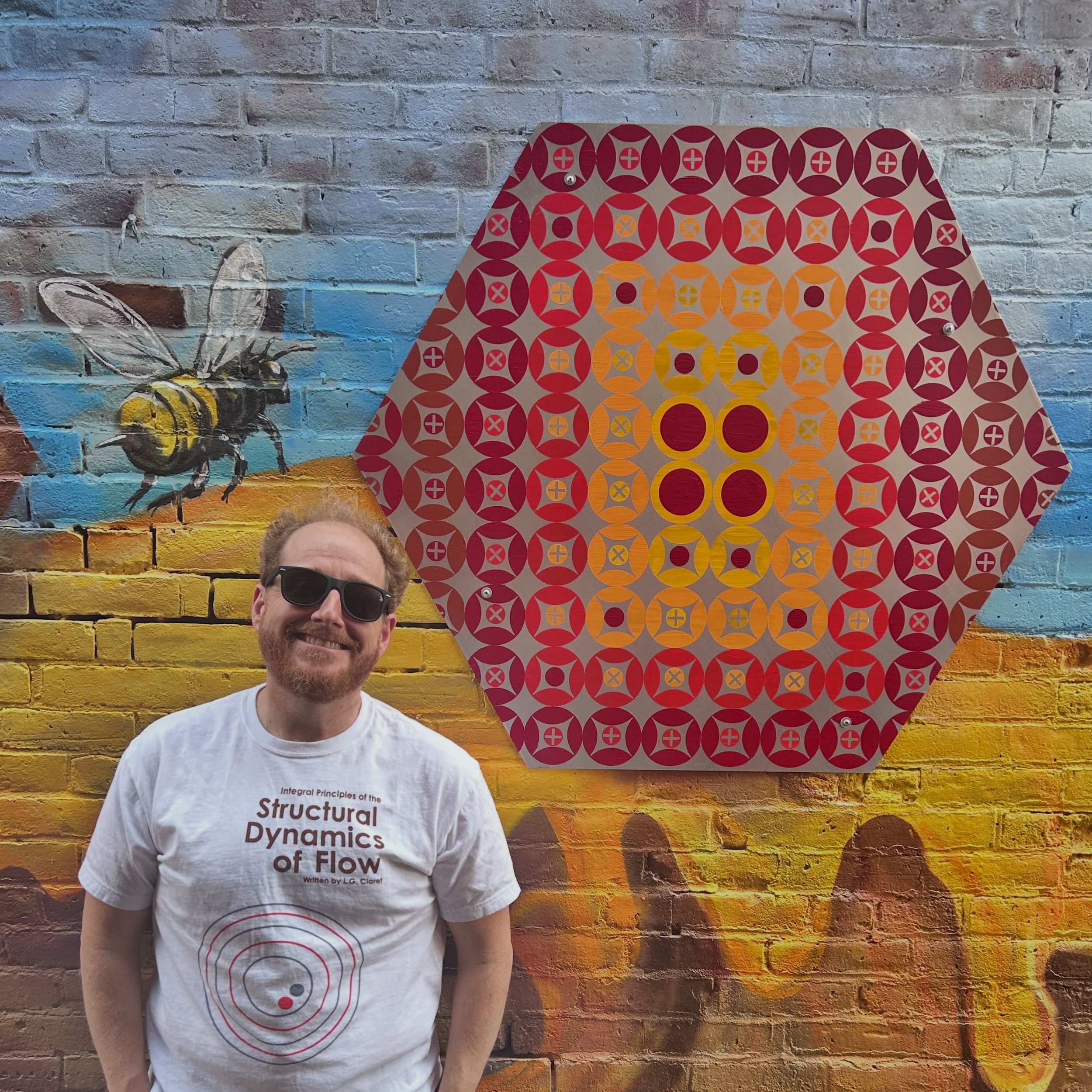 Eddie Hall with his painting &ldquo;Gearworks&rdquo; as part of the The NHS-Gallery 66 Mural 🐝🍯🌹

#Gallery66 #PublicArt #NewBritainCT #ConnecticutArtist