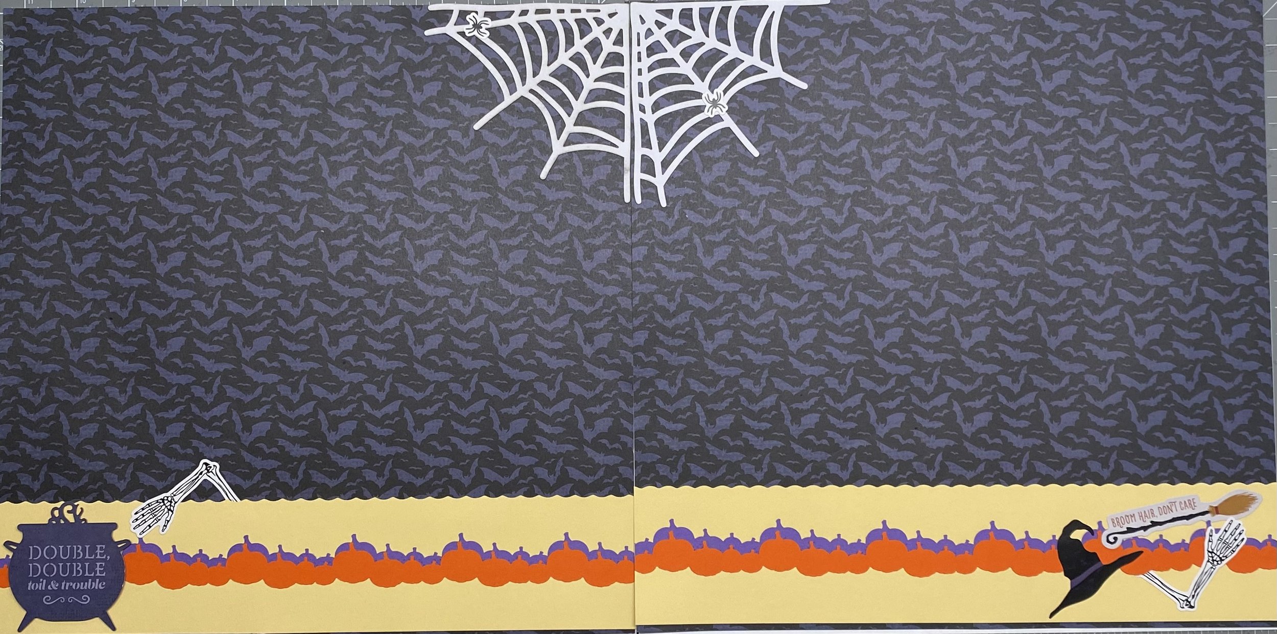 Spidery Corners double page 2 .jpeg