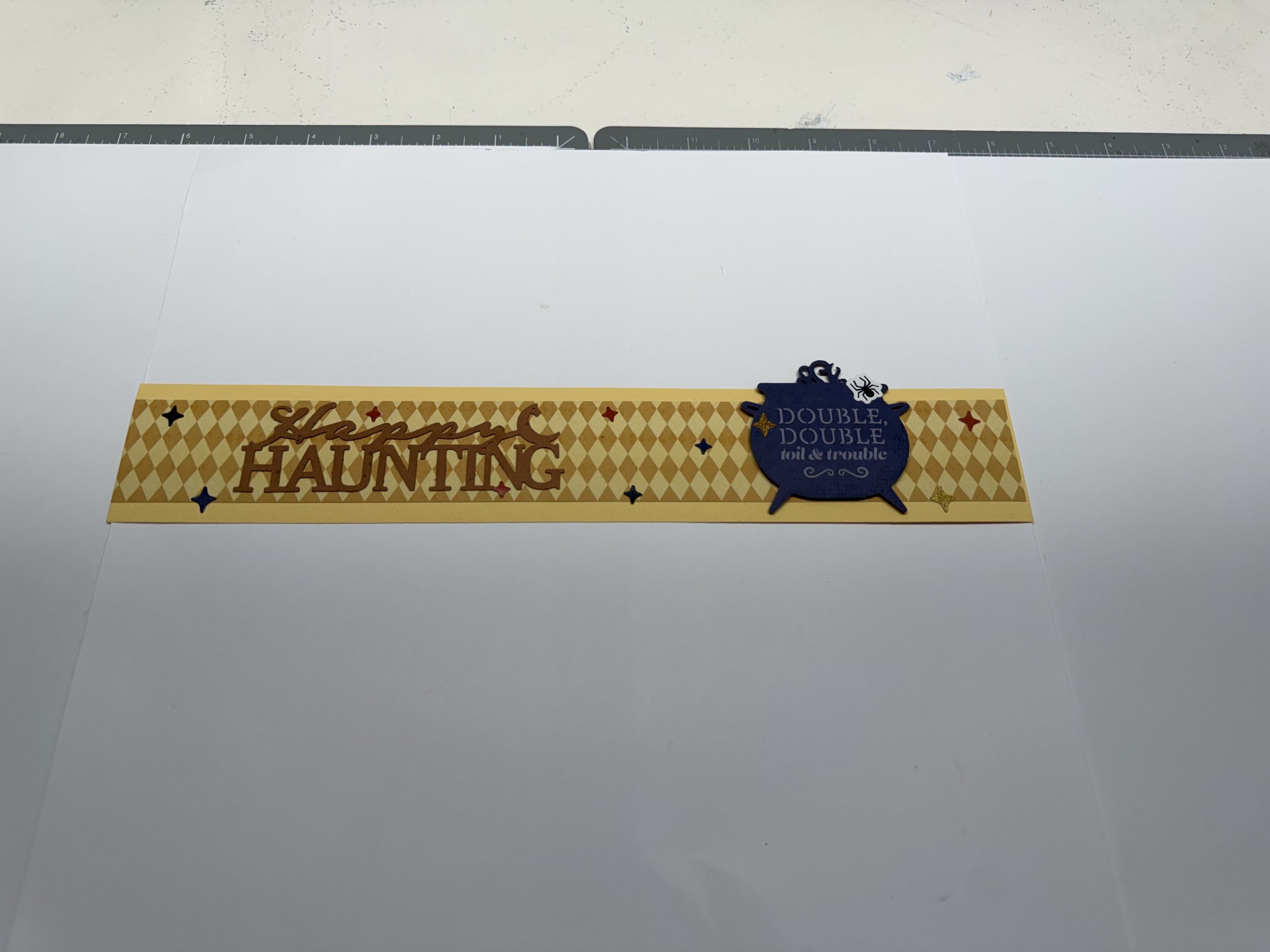 Happy Haunting Border.jpg