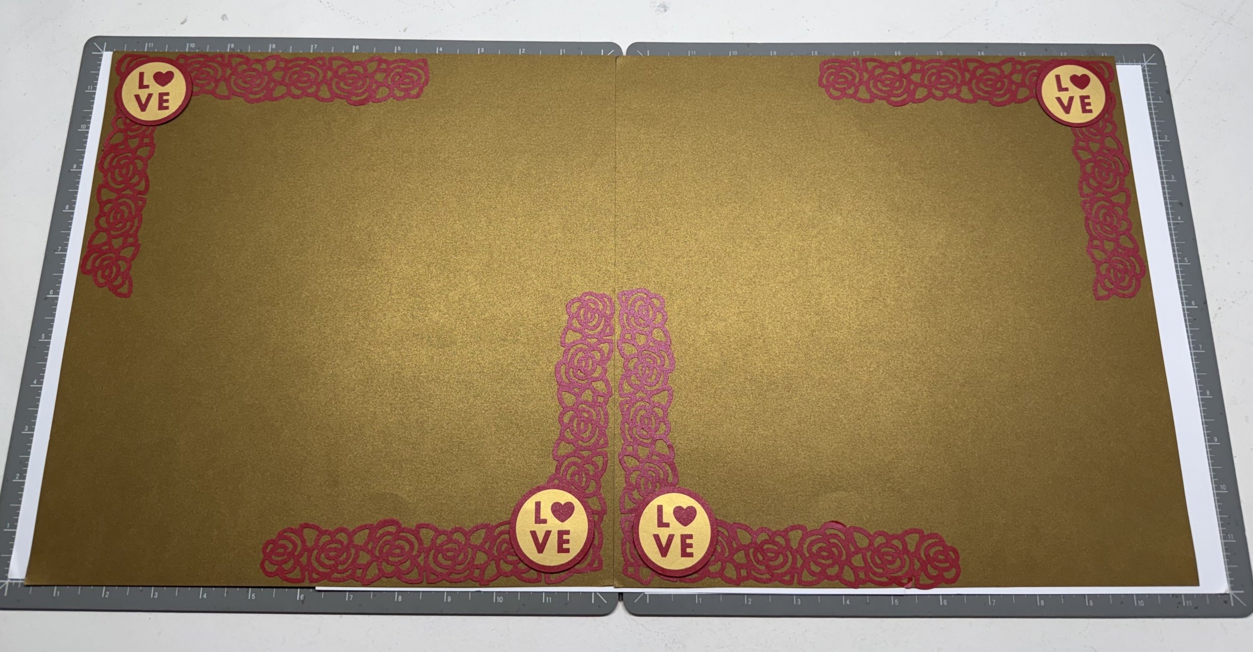 Love & Roses, double.jpg