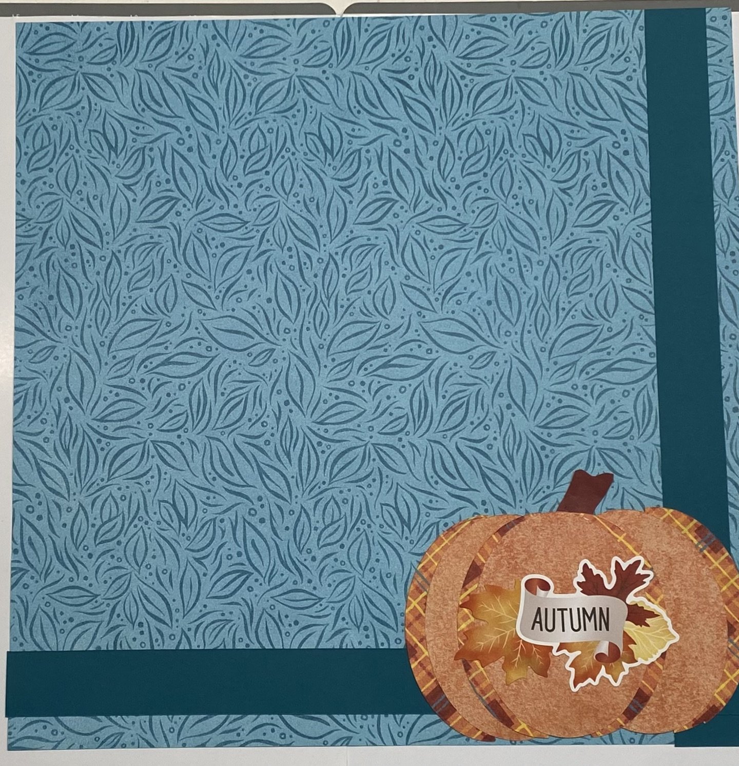 Teal Autumnj right sidepeg.jpeg