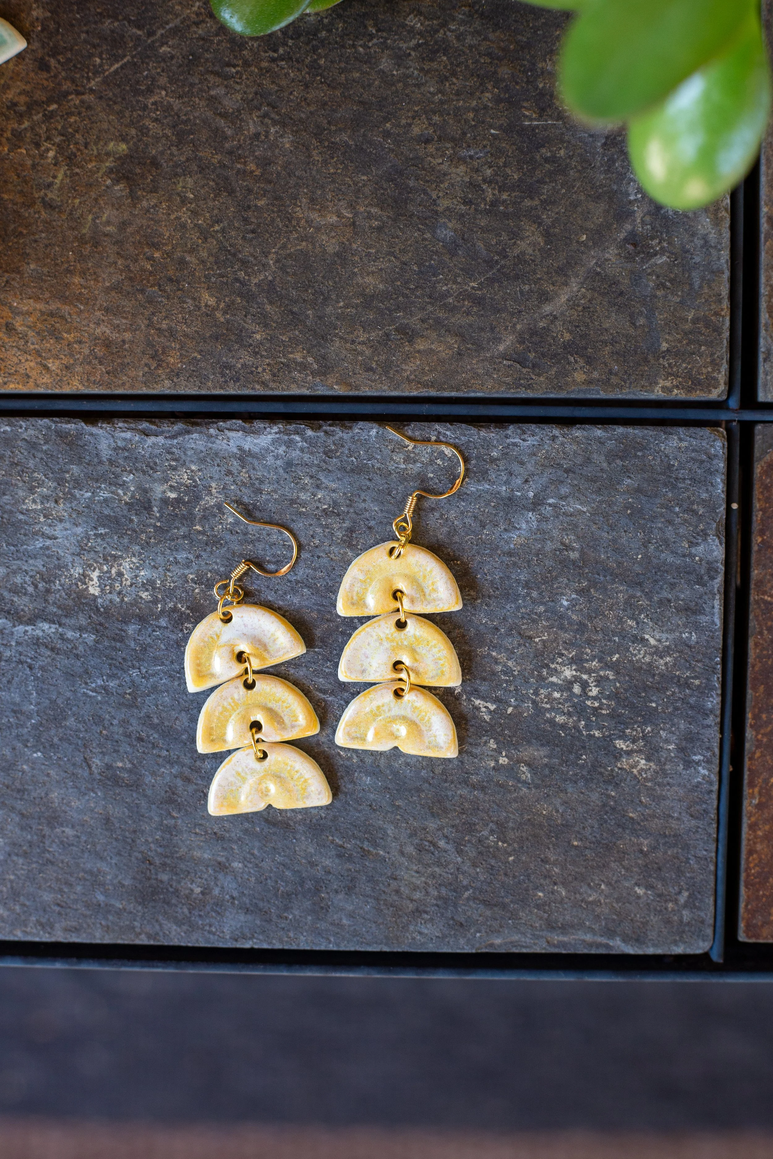 The Sandras in Yellow