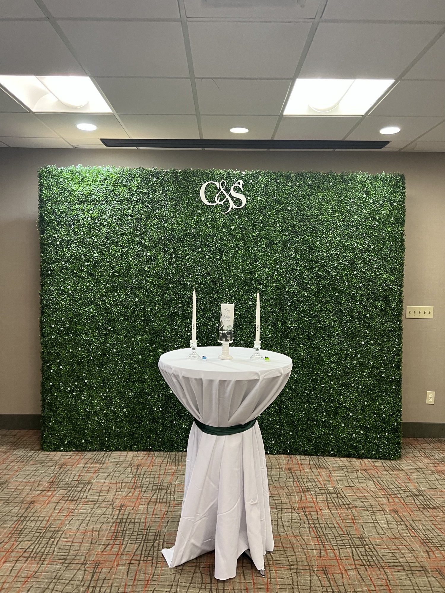  Holiday-Inn-Charlotte-University-Candle-Ceremony