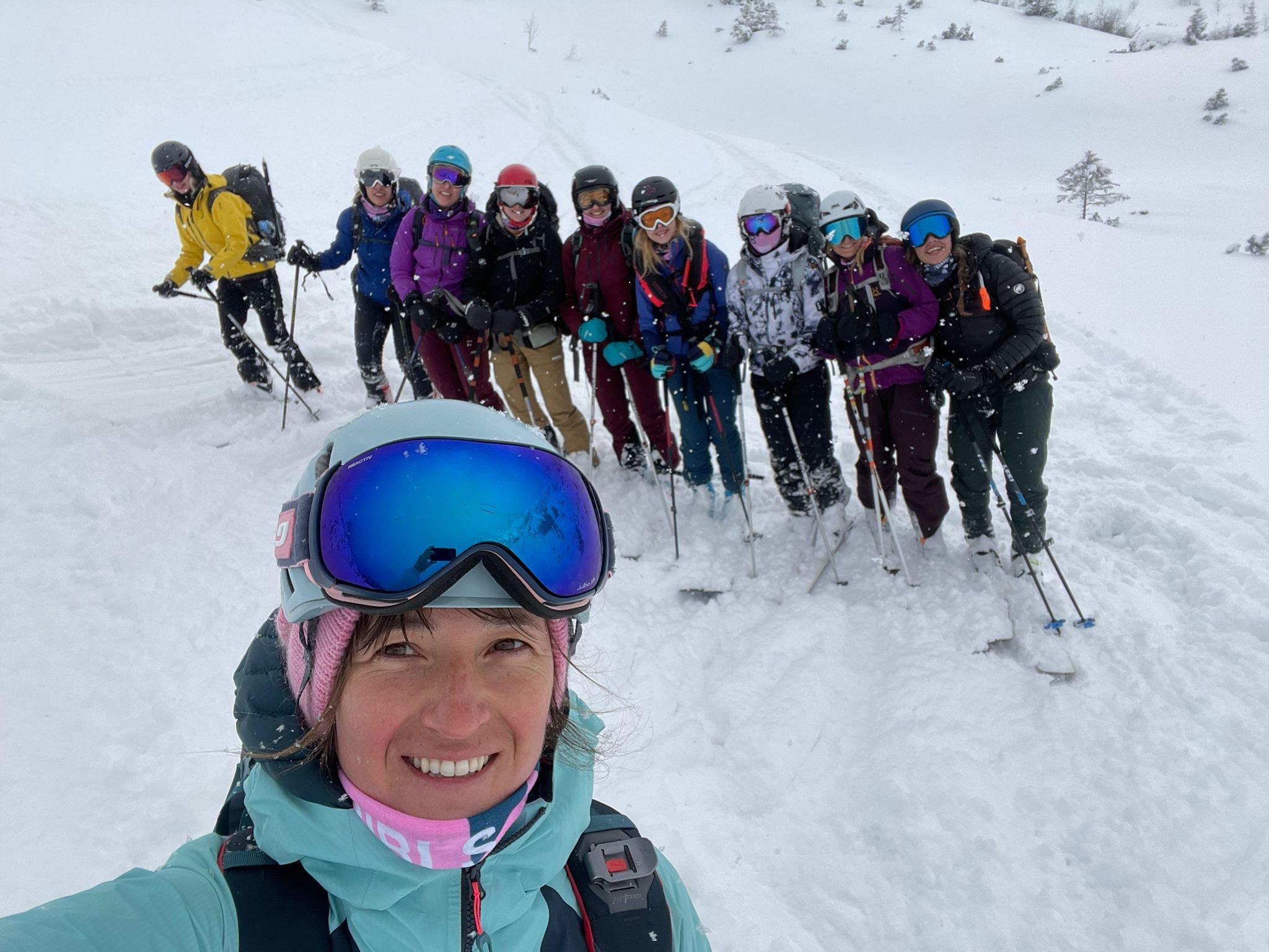 Girls on tour wyjazdy dla kobiet obozy narciarskie girls camp 5.jpeg