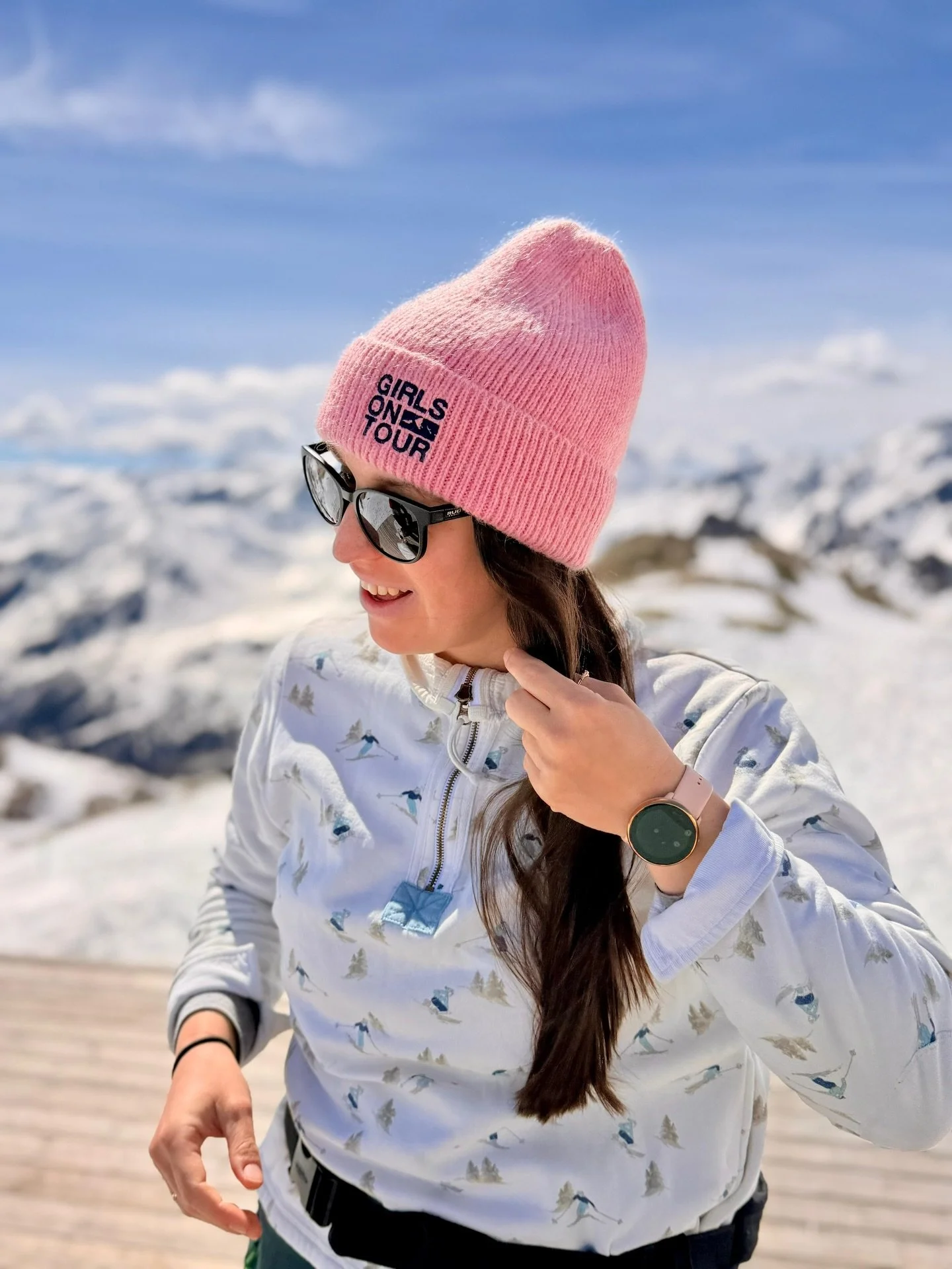 Maso Corto Girls Camp
Dzień 6

Wracamy do Maso Corto niebawem!
#girlsontour #ski #skiing #snowboarding #girlscamp 

girls on tour &bull; wyjazdy narciarskich dla kobiet &bull; narty &bull; skitouring &bull; girls camps &bull; skiing camps &bull; ski 