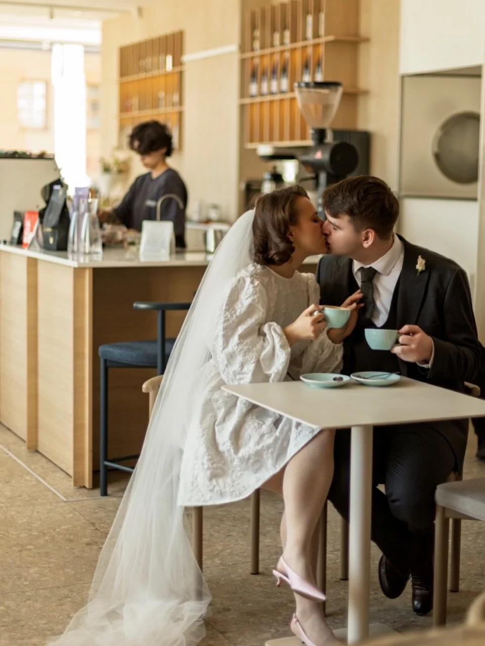 I can't believe this was a year ago. Happy first wedding anniversary to my gorgeous son Will and daughter-in-law Yanina now Mr and Mrs Nell 🥂