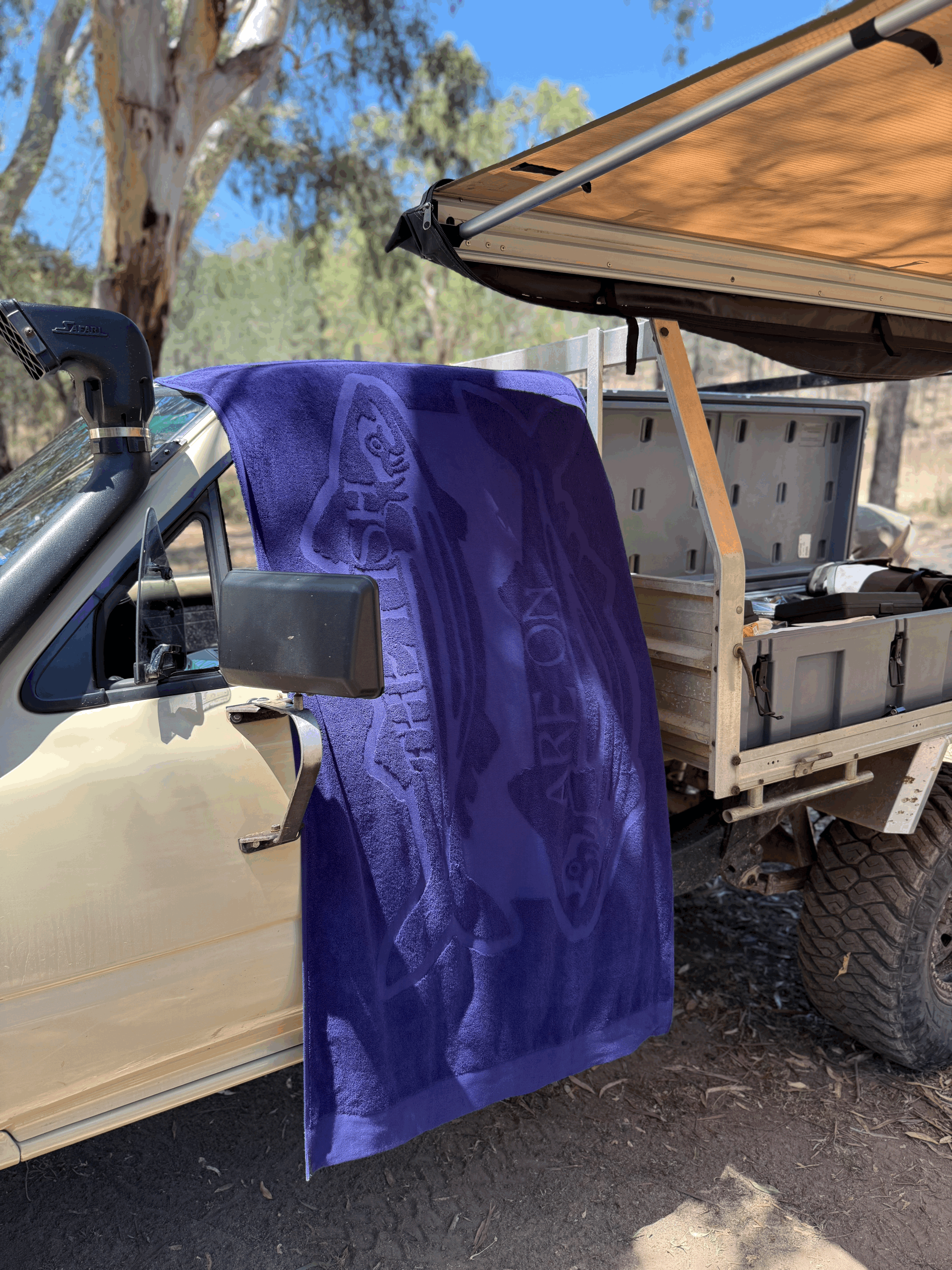 What Are Magnetic Towels Used For?