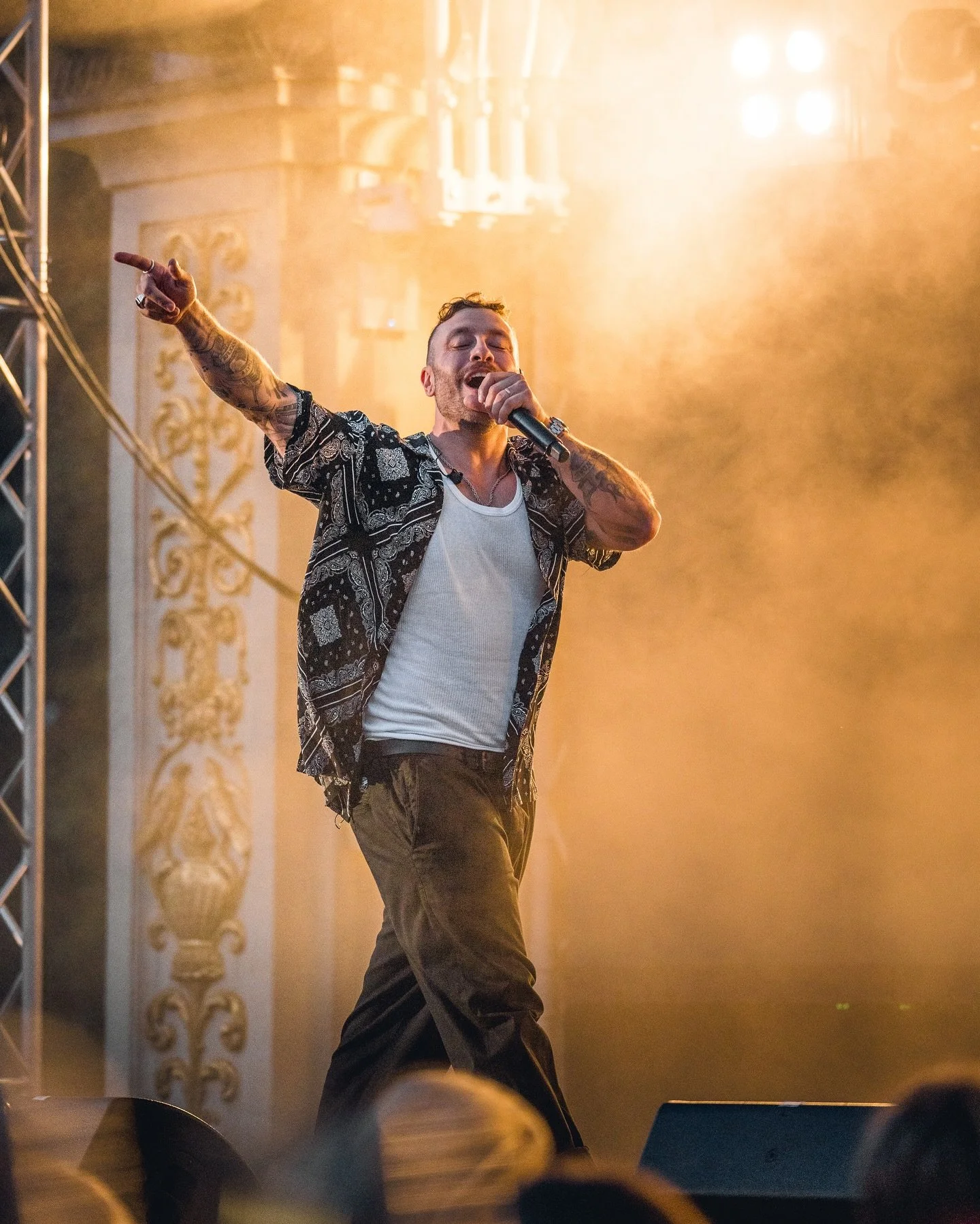 Eine amazing Kulisse, eine fantastische Band!!🔥
Das fasst den Abend mit @groovinaffairs in #badenbaden im @kurhausbadenbaden wohl am besten zusammen. 
Die Band lieferte eine einzigartige Show und mir w&auml;hrenddessen jede Menge coole Shots! 📸
Hie