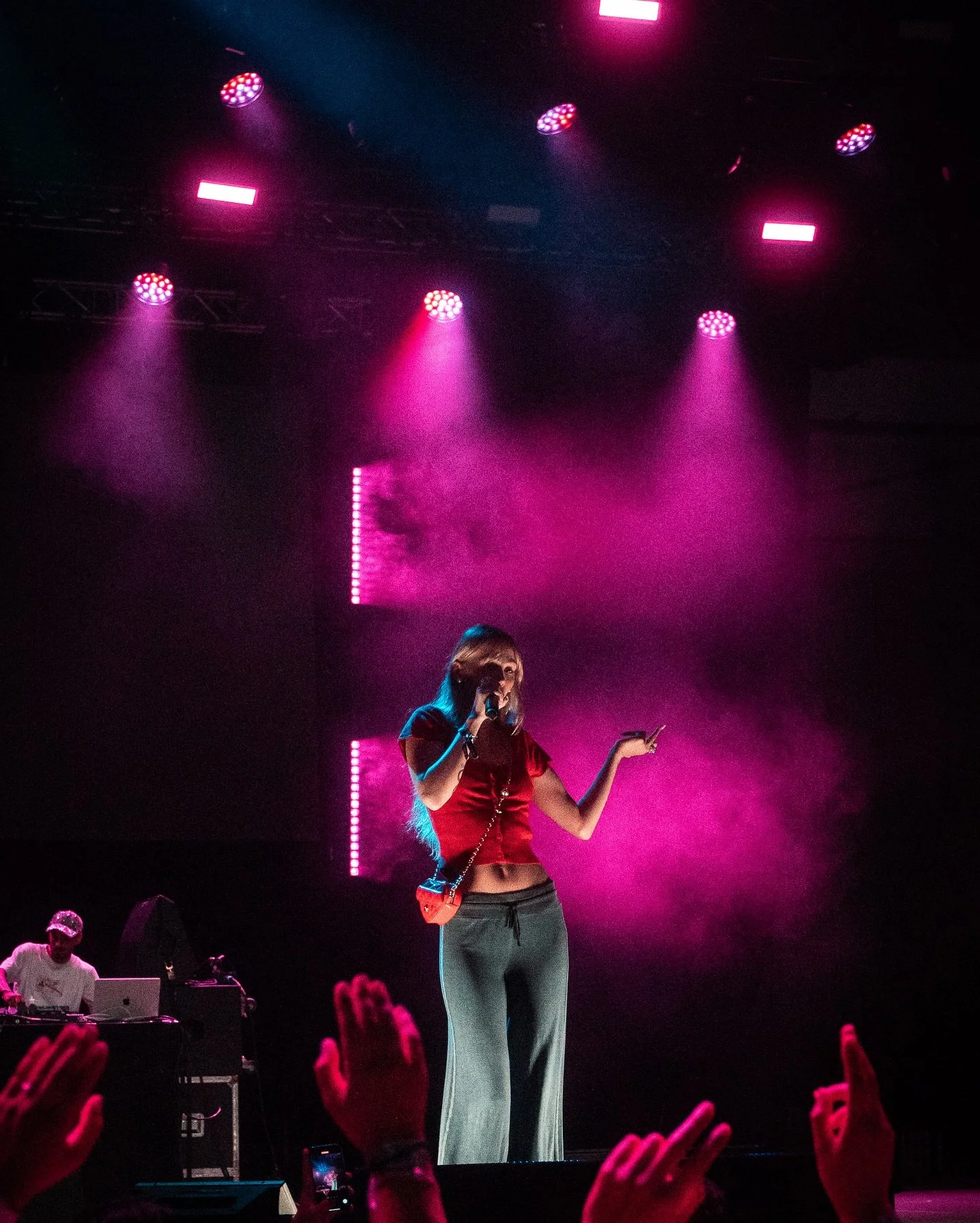 @nyaapolo 💞

@heroes_festival | @heroes_freiburg

#nyapolo #trikotmadrid #freiburg #heroes #heroesfestival #heroesfreiburg
#konzert #fotografie #concert #festival