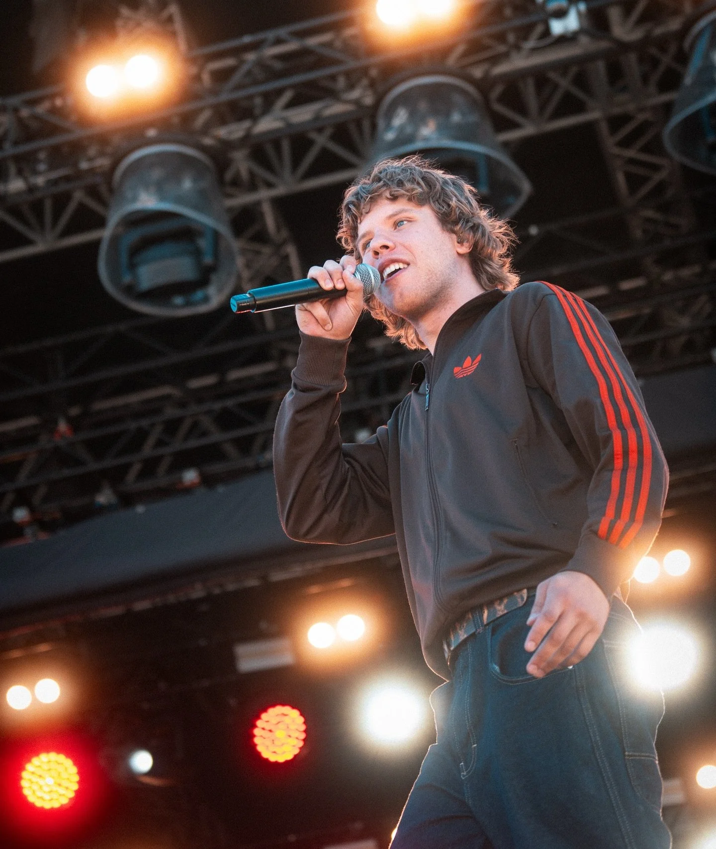 ehhhyyyyy @zartmann 🎸

Release bitte den neuen Song!

@heroes_festival | @heroes_freiburg 

#zartmann #freiburg #konzertfotografie #heroesfestival #heroesfreiburg #eehhhyyy #fotografie #conzert #zart #heroes #rap #deutschrap #concertphotography #fre