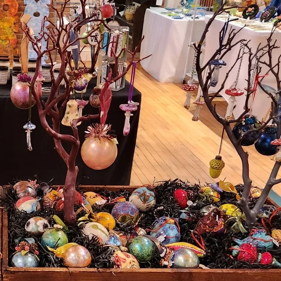 Elizabeth+Simonson+ornaments.jpg (Copy)