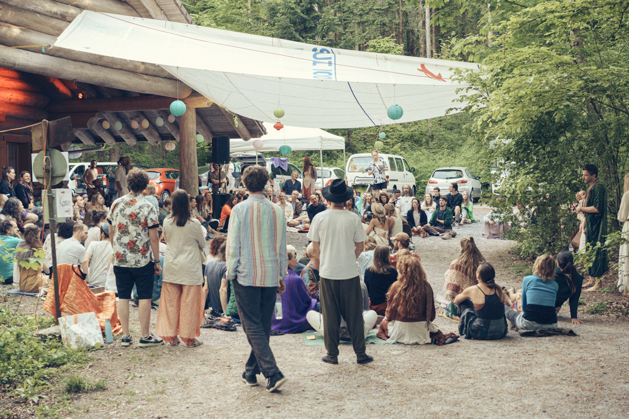 Groß (x-tatic-soeren-funk-01515).png