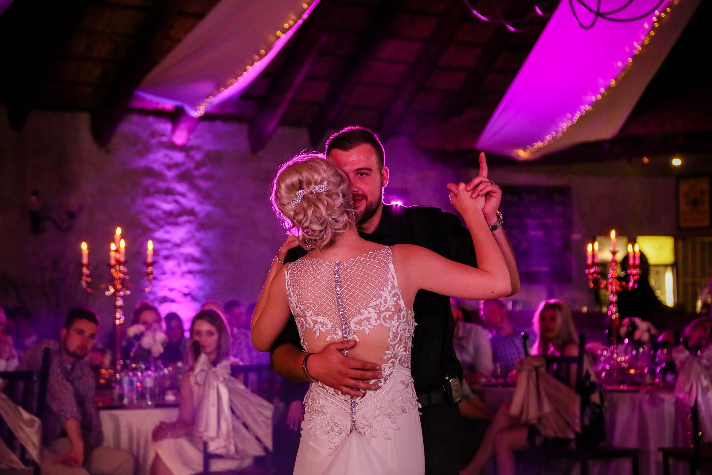 WB_Janine_Xander_15Sep_Reception_2117(1).jpg
