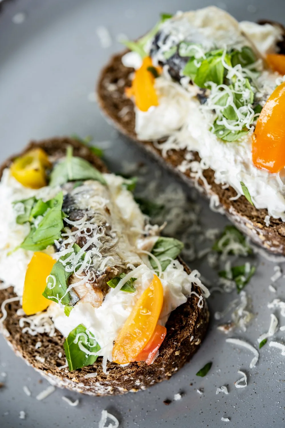 185. Toast
