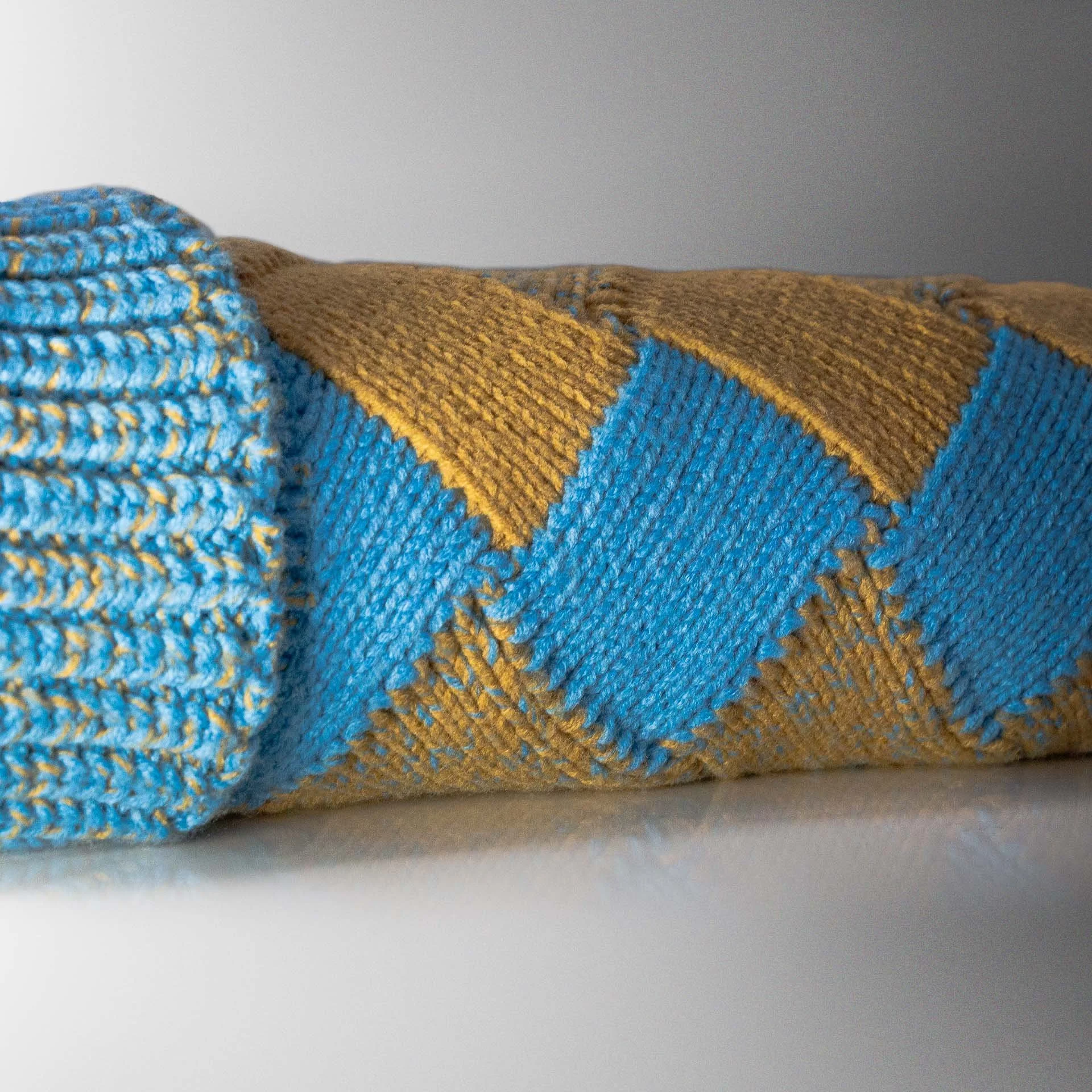 Intarsia
70%WO 20%WM 10%PA
5 gauge