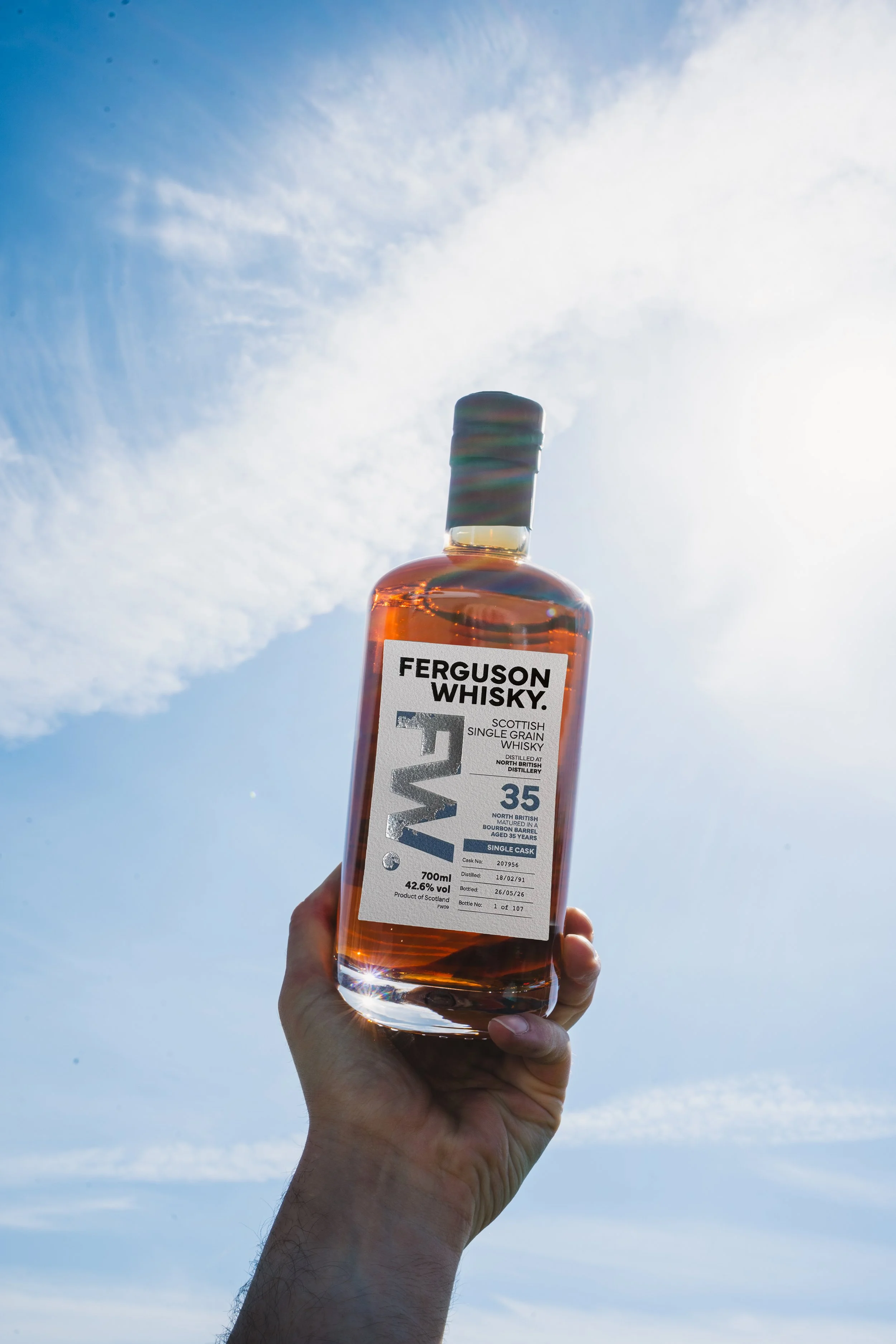 FergusonWhisky_North British 35_3.jpg